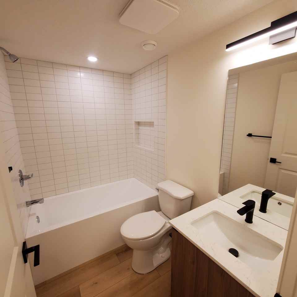 7424 95 ST Basement Suite - Photo 7 of 14