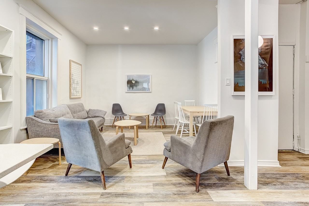 The Newport - Photo 4 of 50