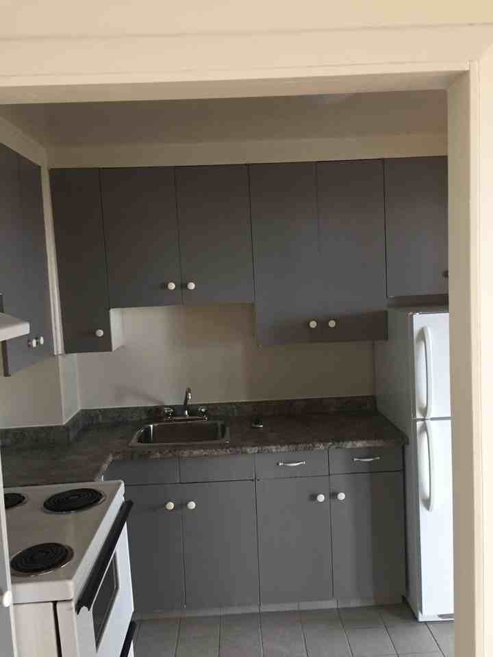 Le Versailles - Photo 2 of 7