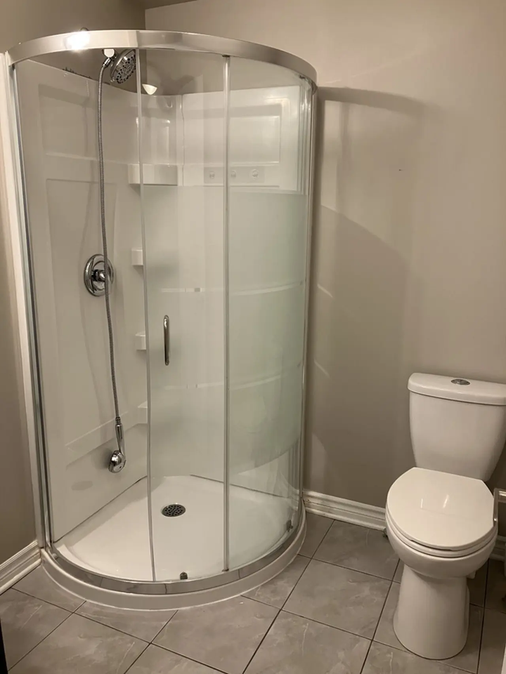 Sandy Hill Manor - Photo 4 of 9