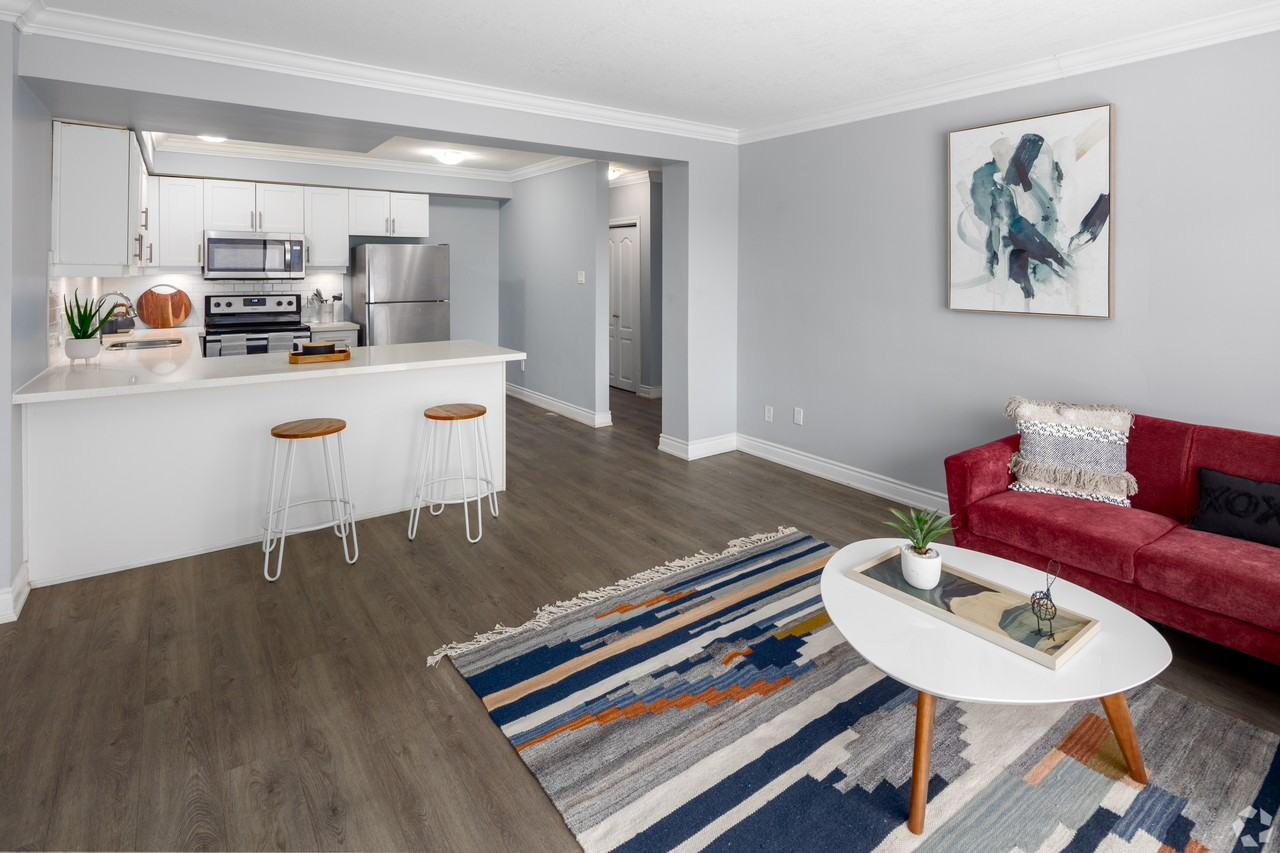 16 Summit Avenue - Photo 2 of 10