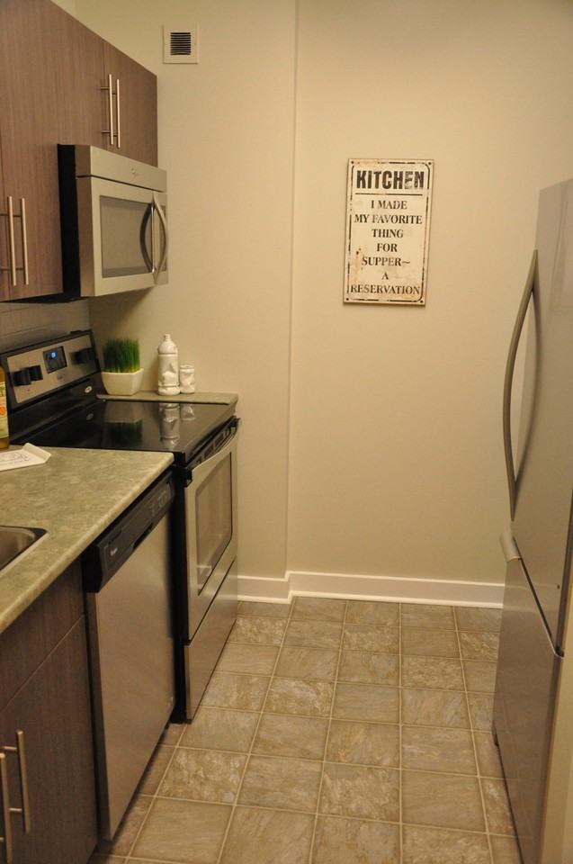 River West Gardens - Photo 7 of 20