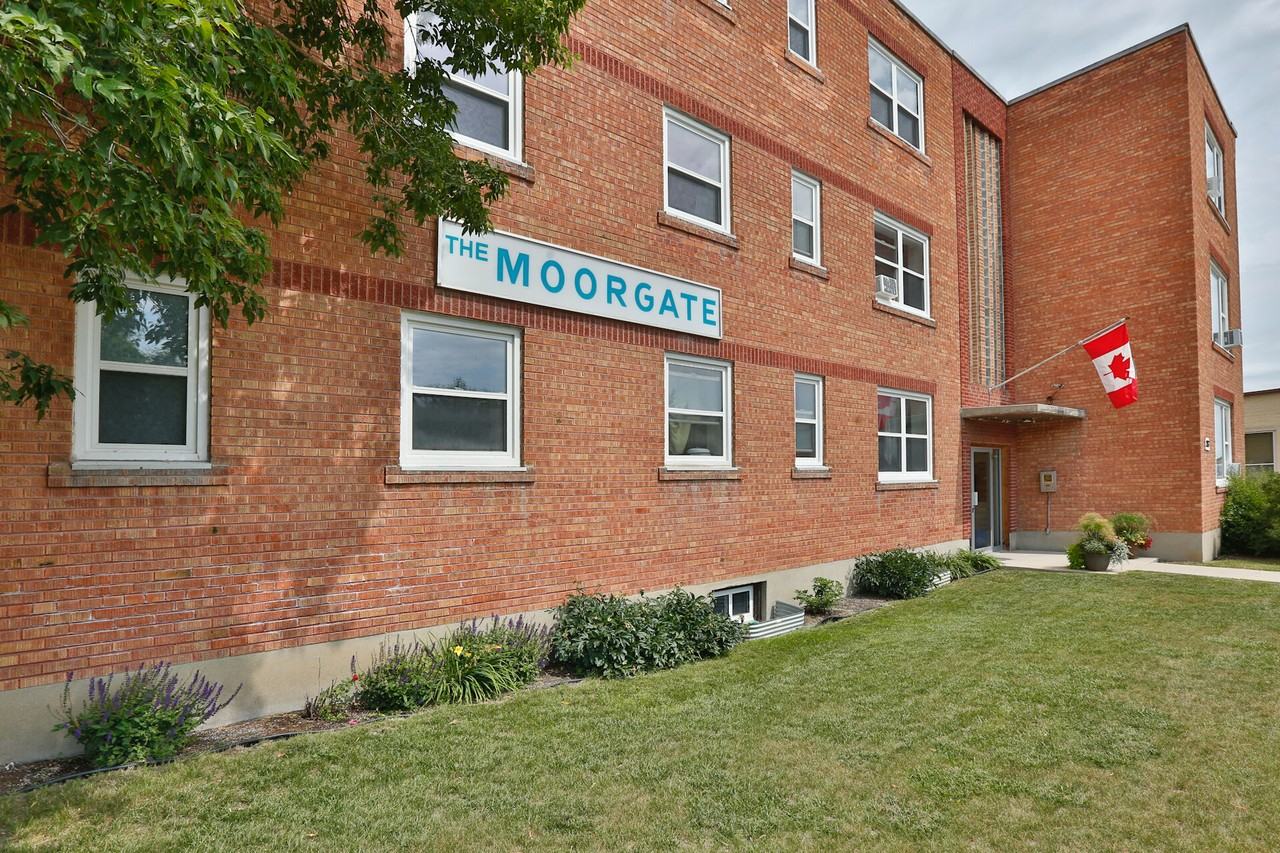 Moorgate Apartments - Photo 4 of 7