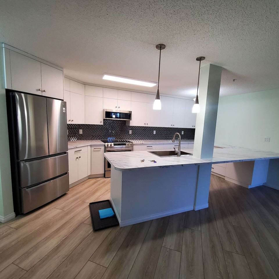 111 - 11453 Ellerslie Road Southwest - Photo 2 of 10