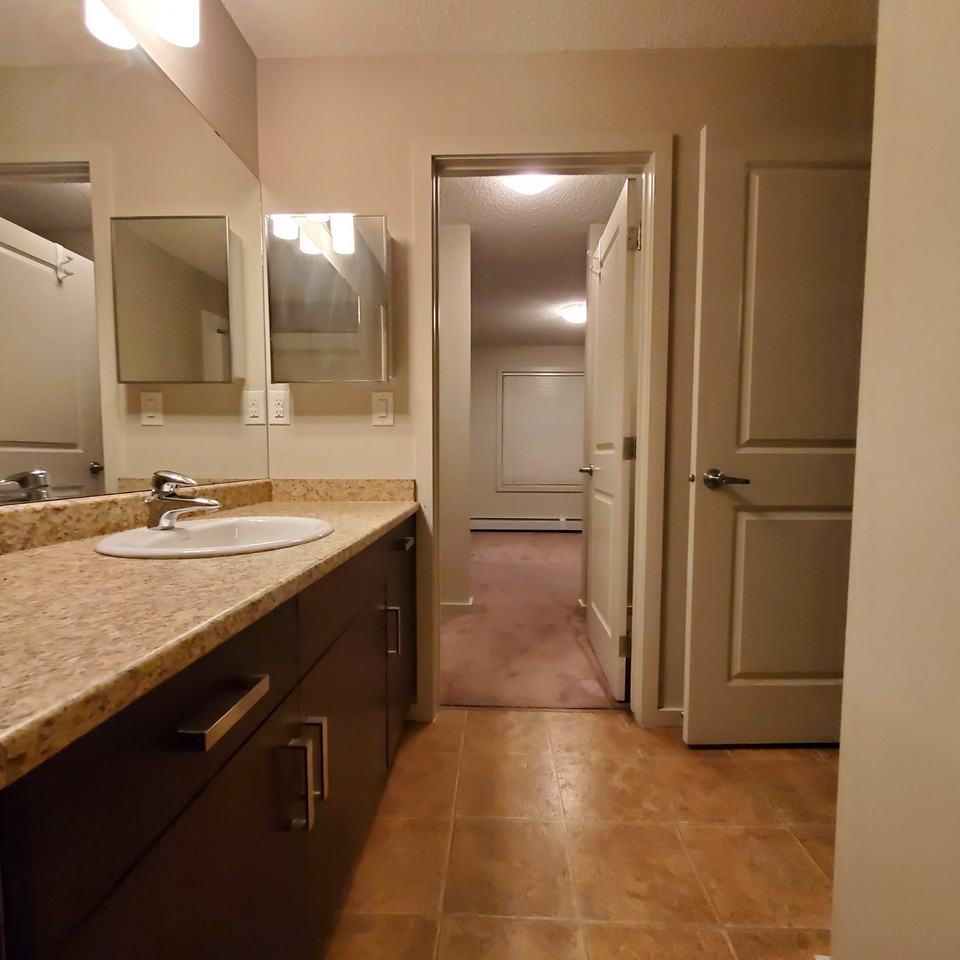 #334, 5515 7 Ave SW - Photo 7 of 17