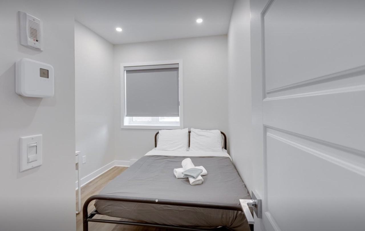2077 Boul De Maisonneuve O — photo 3