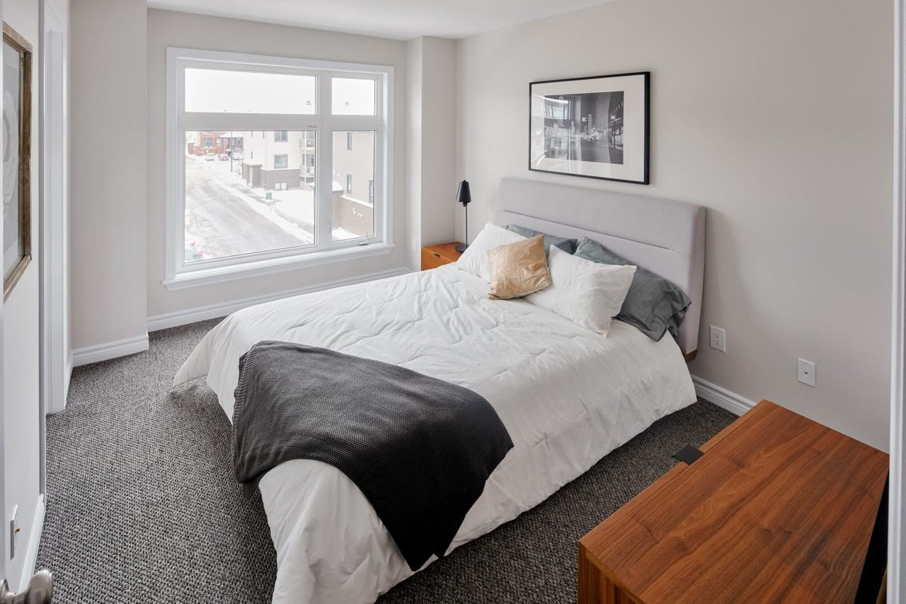 MOUNTSHANNON - Photo 7 of 46