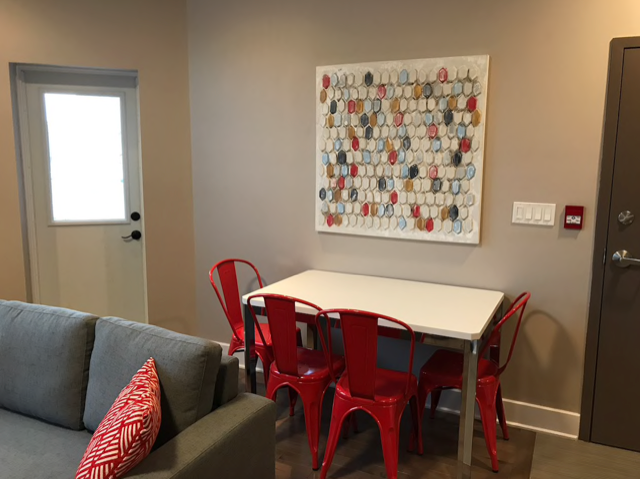 355 Gilmour Street - Photo 5 of 30