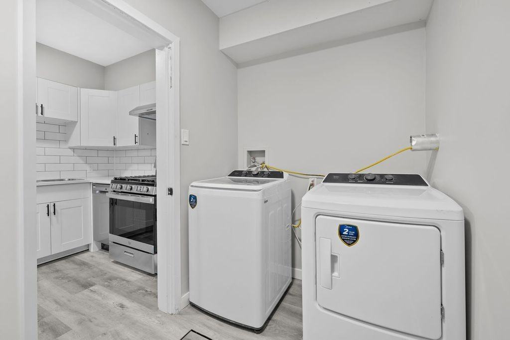 Gemini Apartments - 4Plexes - Photo 7 of 14