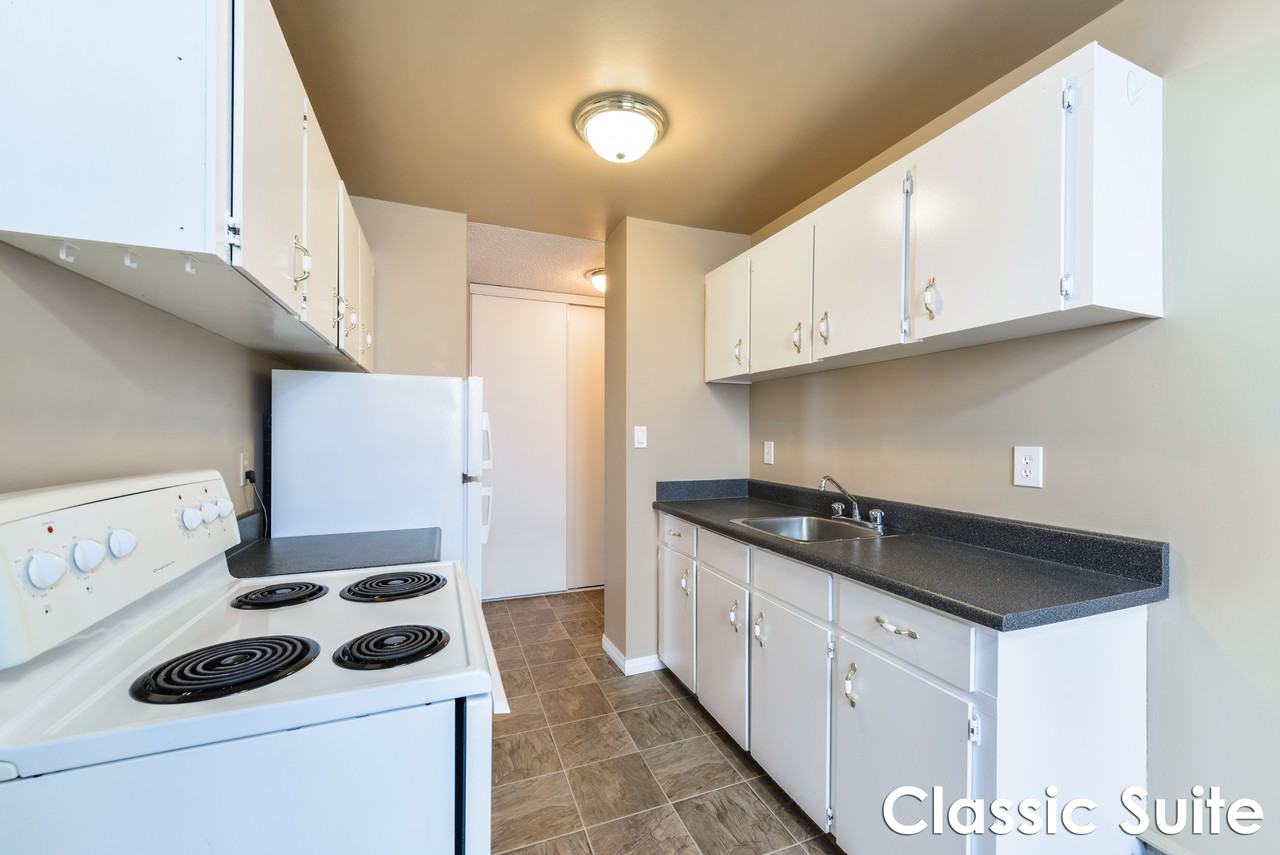 Park Place Tower - Photo 7 of 22