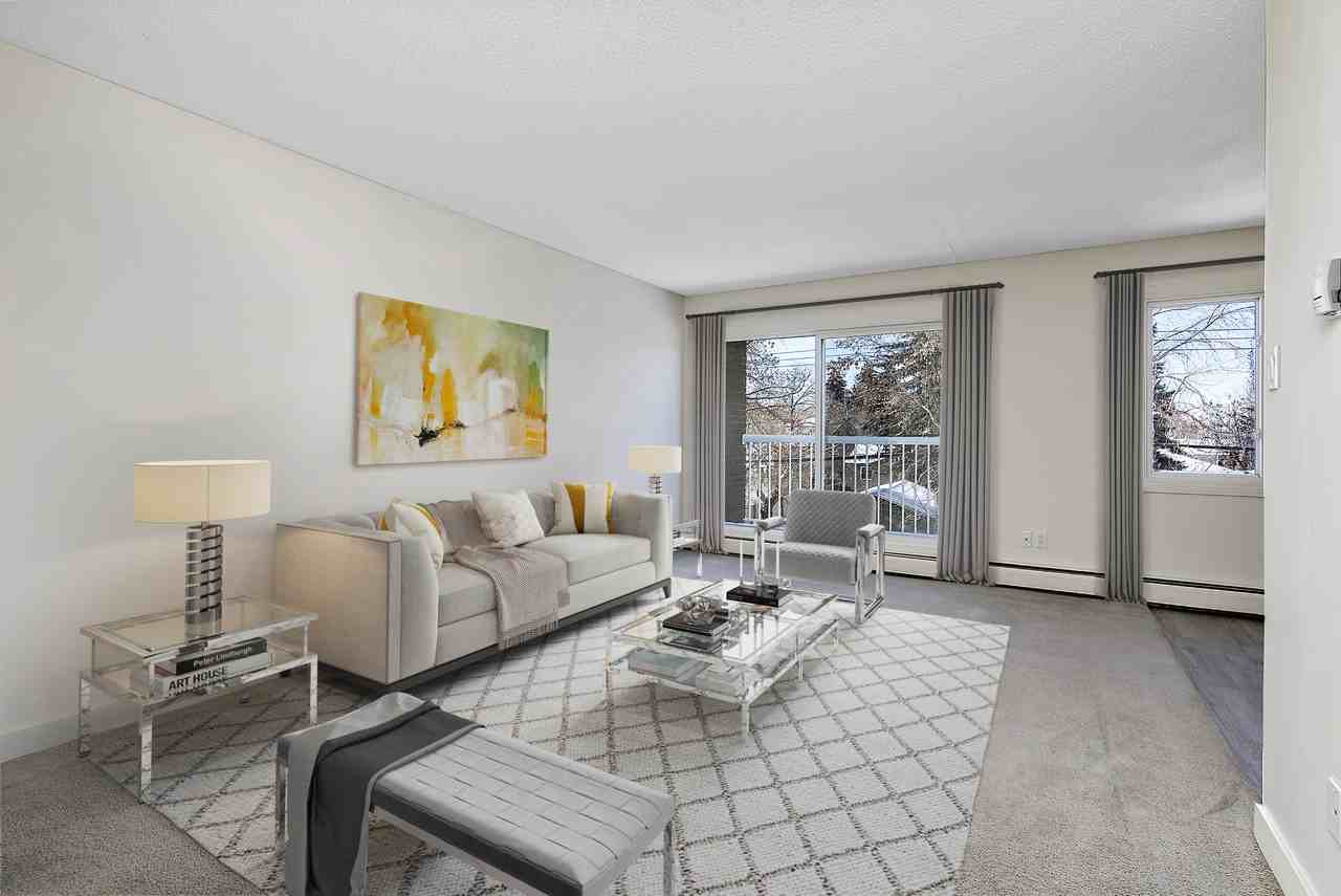 Sir William Place - Photo 2 of 24