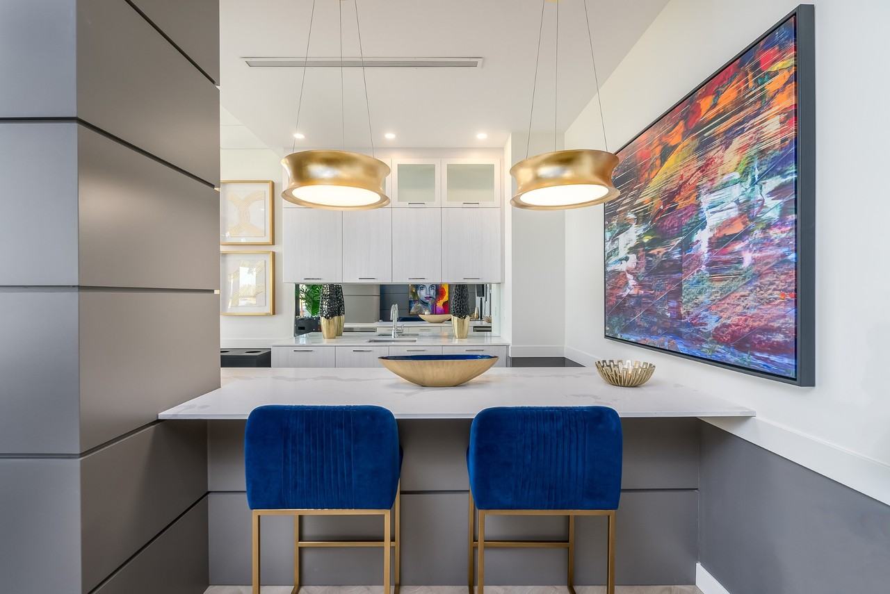 Sir William Place - Photo 5 of 24