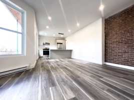 featured image of 1039 Av Du Mont-Royal E