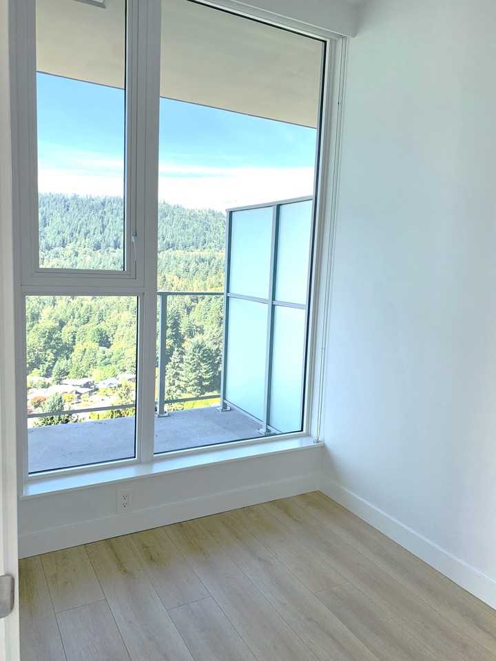 567 Clarke Road - Photo 7 of 19