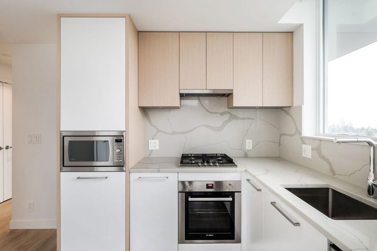 567 Clarke Road - Photo 4 of 19