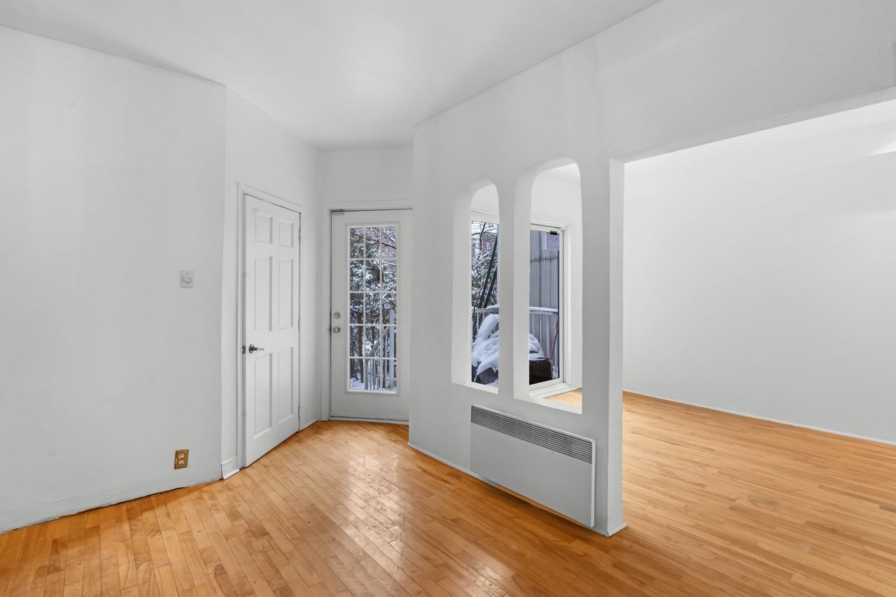 1461 av. Valois - Photo 4 of 19