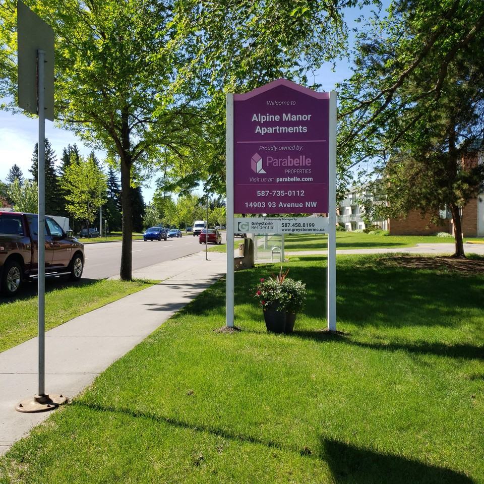 Alpine Manor - Photo 3 of 24