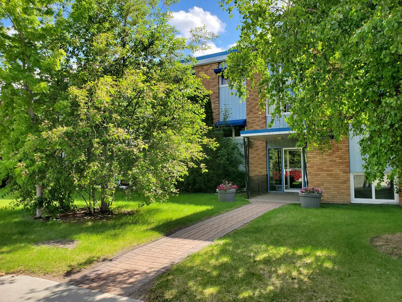 Blue Haven - Photo 4 of 14