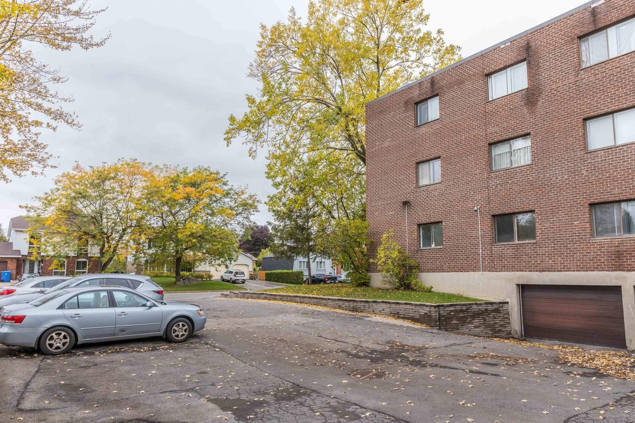 33 Hasting - Photo 6 of 11