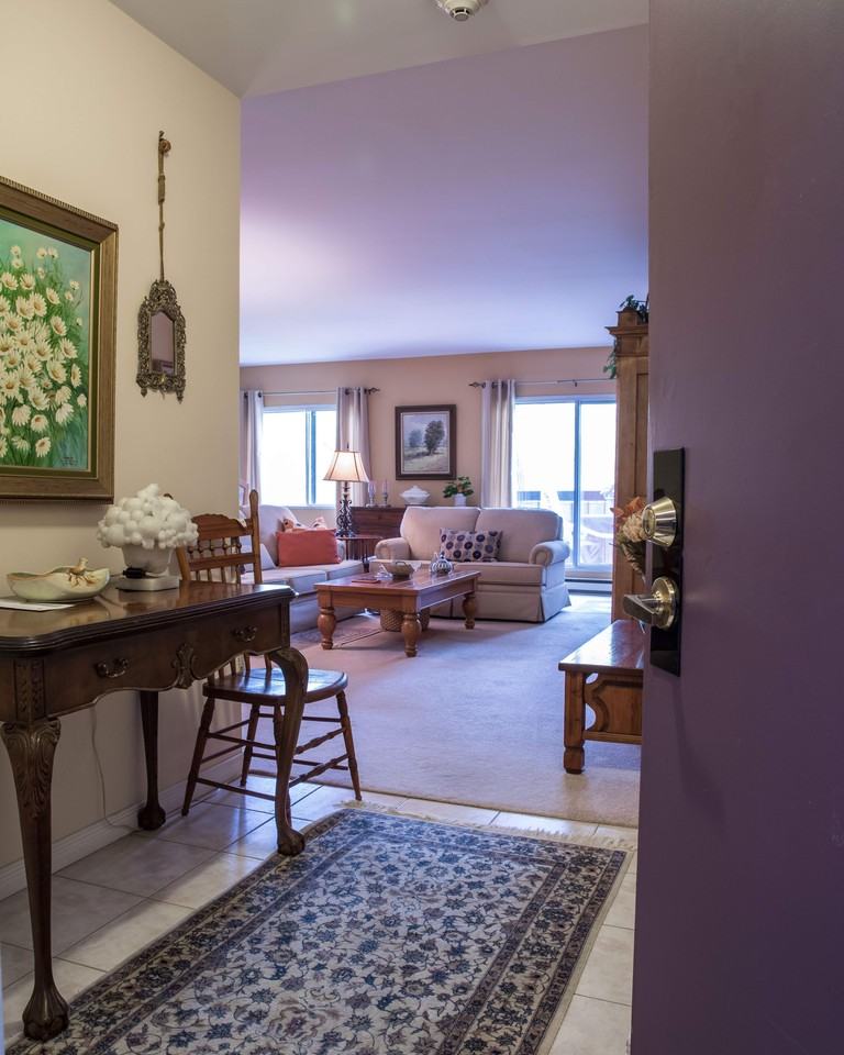 33 Hasting - Photo 7 of 11