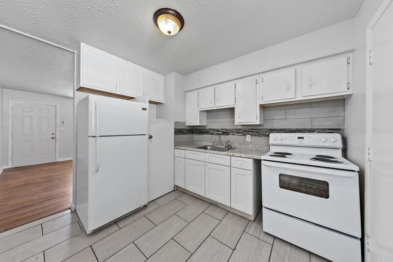 1531 Louisiana St #1 - Photo 5 of 15