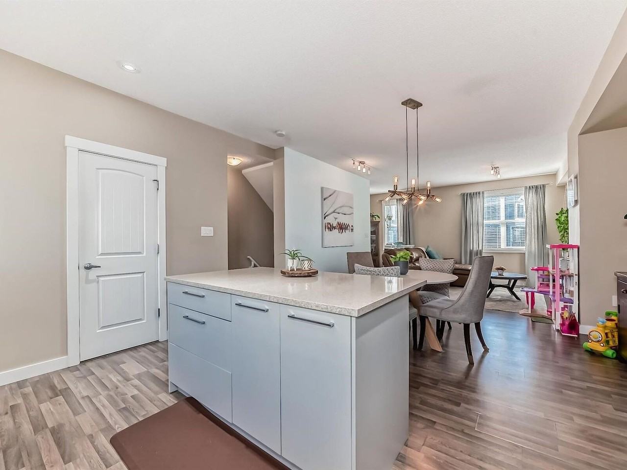 100 8315 180 Avenue Northwest, Edmonton, Alberta, Canada, T5Z 0J2 - Photo 5 of 19