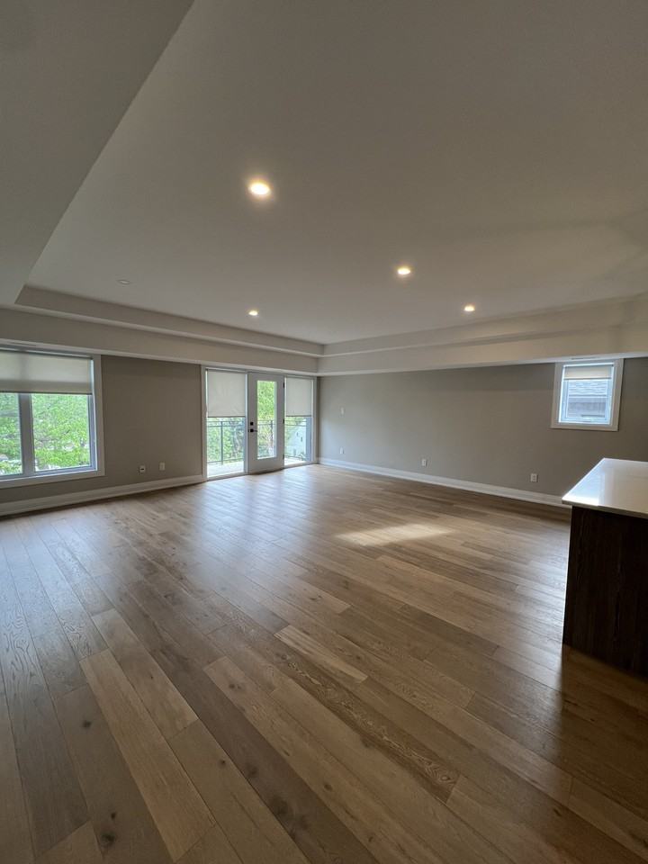 425 Ravenhill Avenue - 1 - Photo 4 of 10