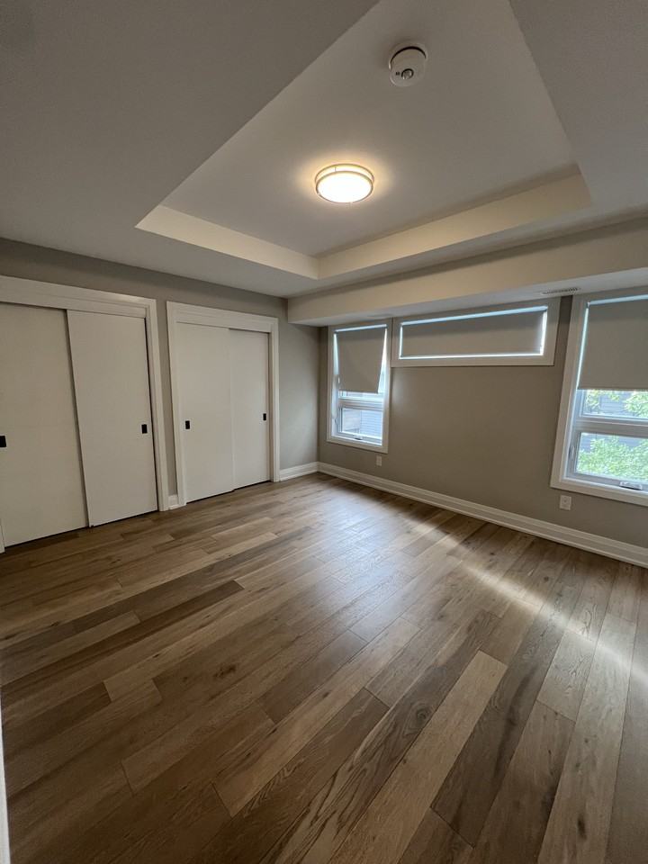 425 Ravenhill Avenue - 1 - Photo 6 of 10