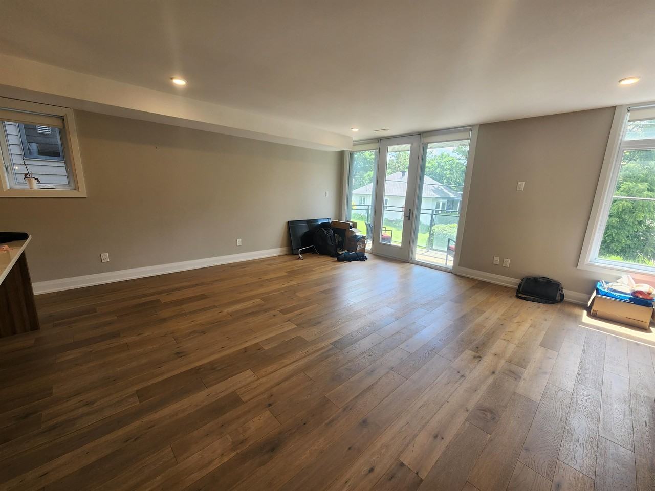 427 Ravenhill Avenue - 2 - Photo 4 of 16