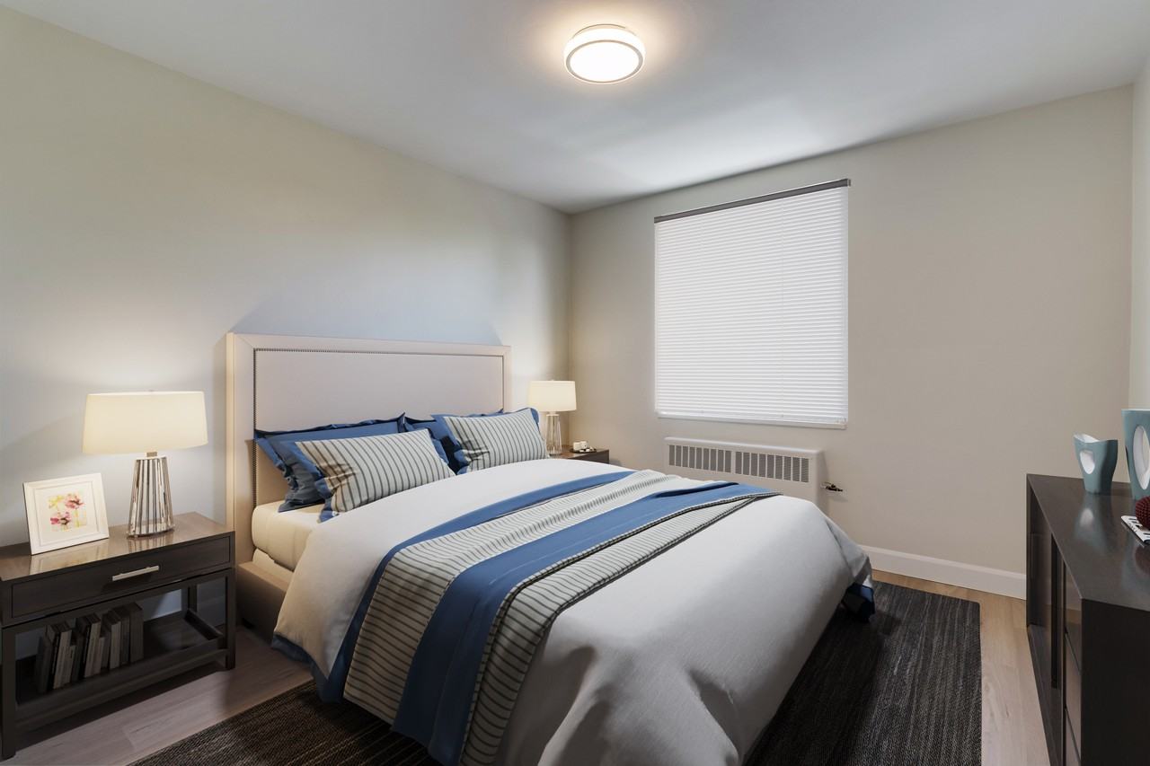 153 Ranleigh Avenue - Photo 6 of 20