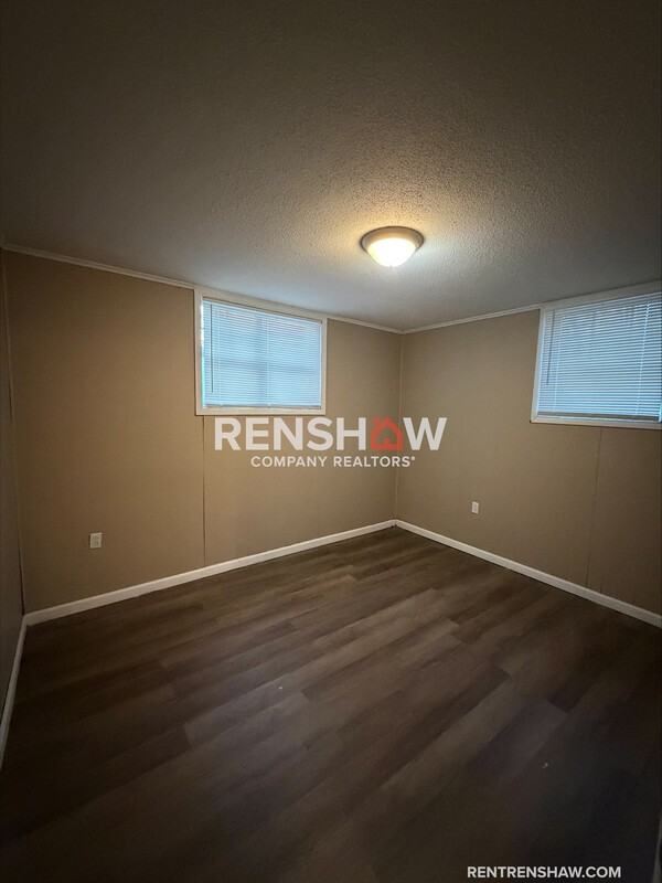 3 Oakridge Dr #A - Photo 7 of 14