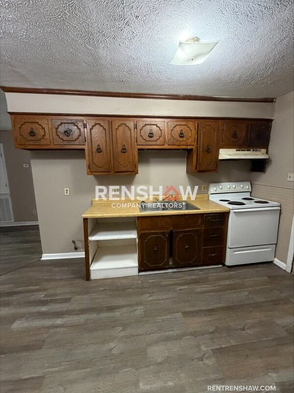 181 Lealand Ln - Photo 4 of 14