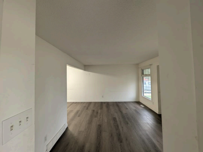 2 Kayhans Drive - Photo 2 of 7