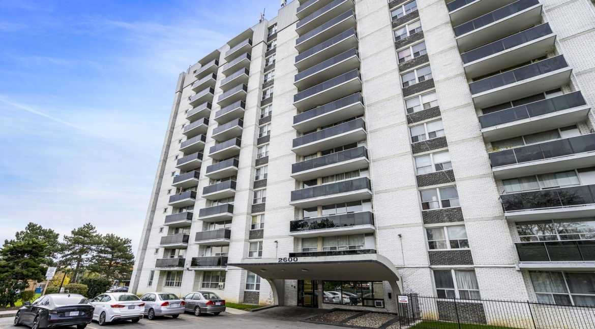 2600 Jane Street - Photo 2 of 30