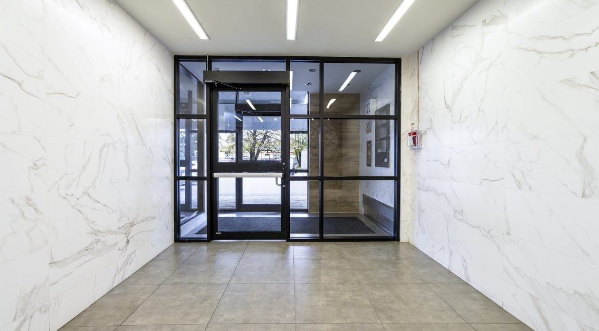 2600 Jane Street - Photo 4 of 30