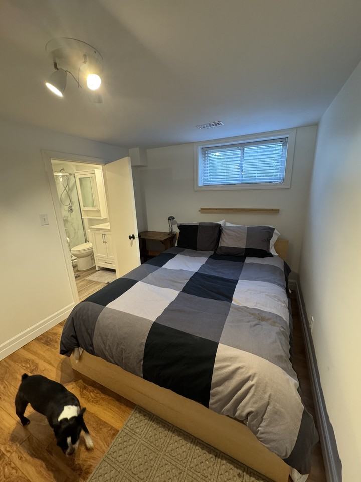 612 College Avenue West - Photo 6 of 7