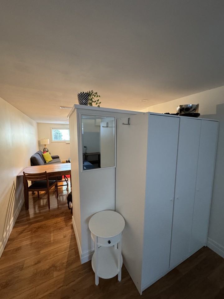 612 College Avenue West - Photo 7 of 7