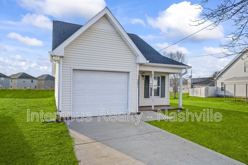 1241 Matterhorn Run - Photo 2 of 24