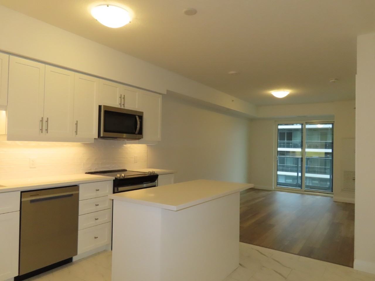 93 Arthur Street South 911 - Photo 4 of 23