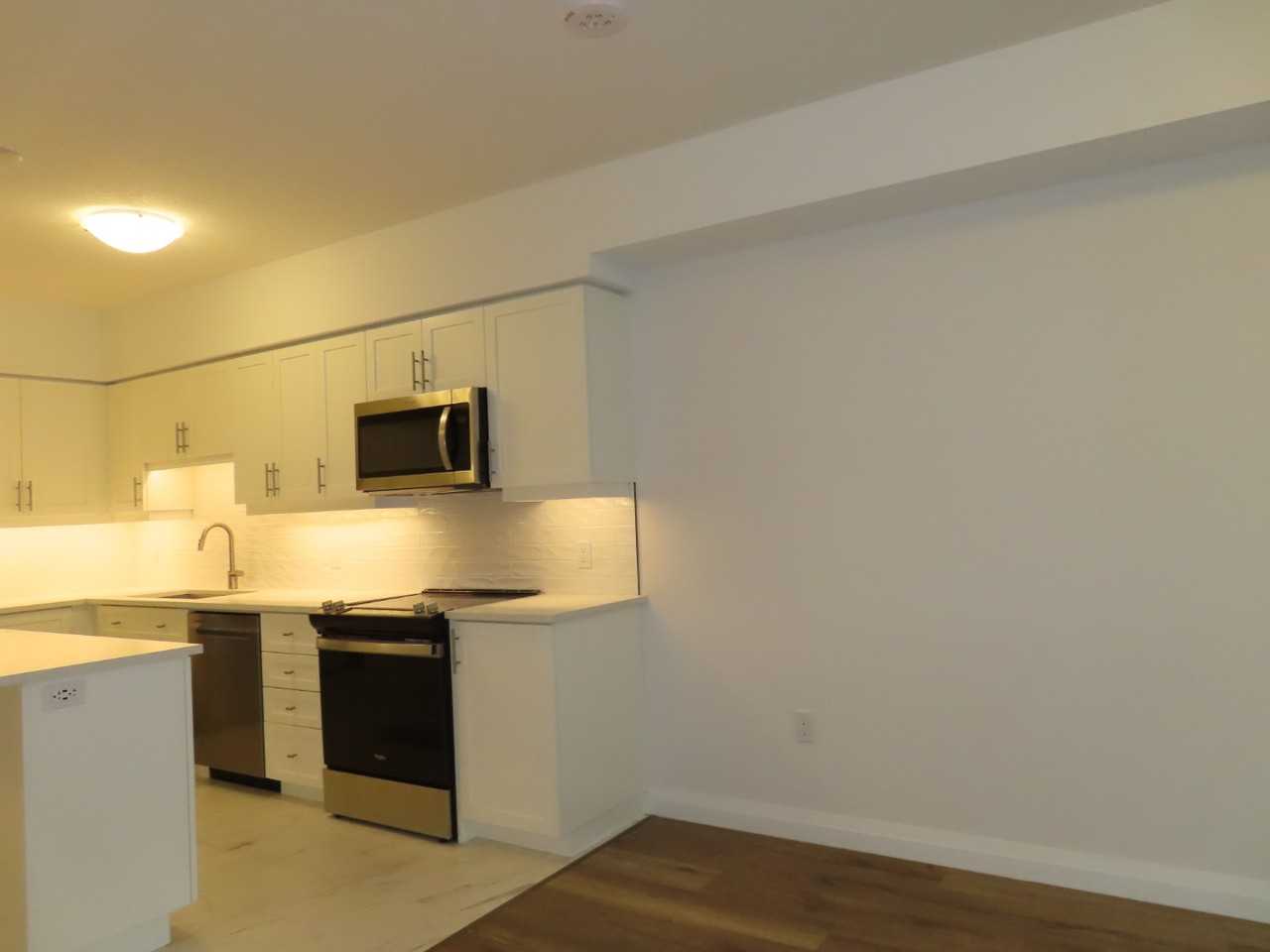 93 Arthur Street South 911 - Photo 7 of 23