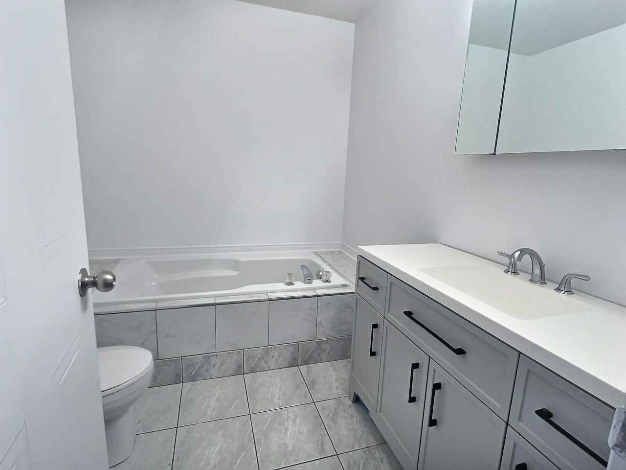 20 Cour Villeneuve - Photo 7 of 7