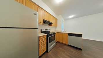 featured image of 940 Bloor St W