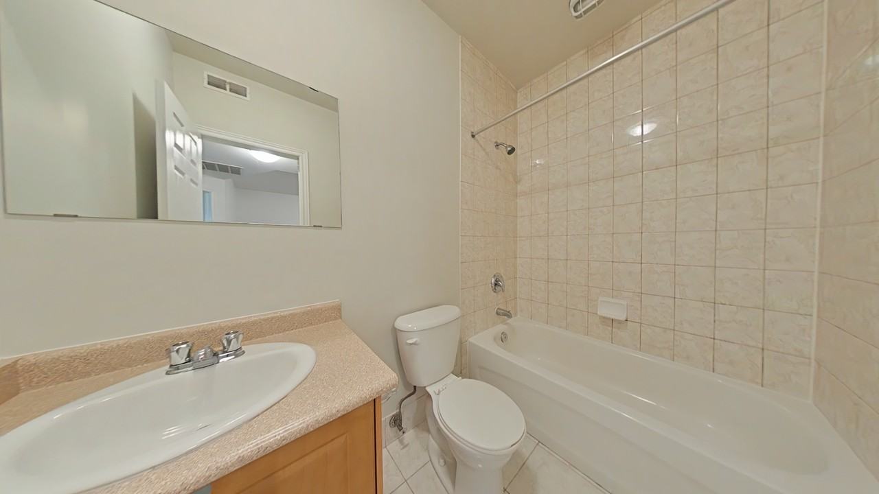 940 Bloor Street West - Photo 7 of 7