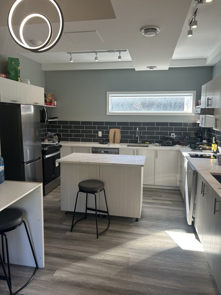 255 Somerset Street East - 11 - Photo 3 of 9