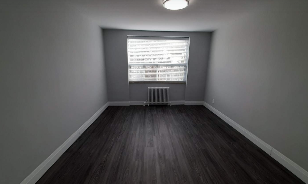 5 Benlamond Avenue - Photo 5 of 11