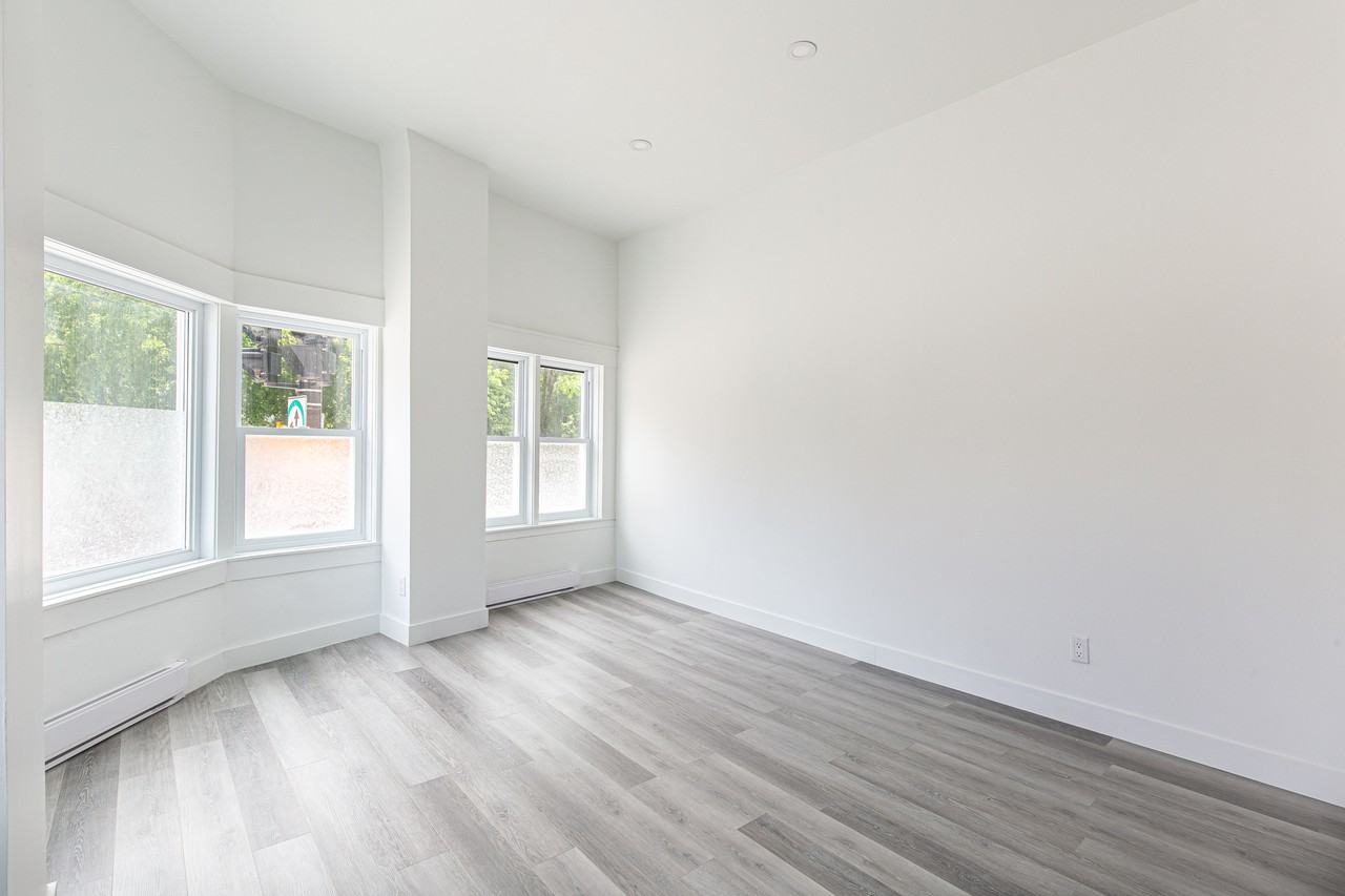 2002-2010 St Andre - Photo 6 of 9