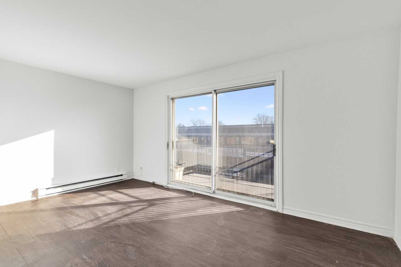 4761 Rue Hochelaga - Photo 2 of 9