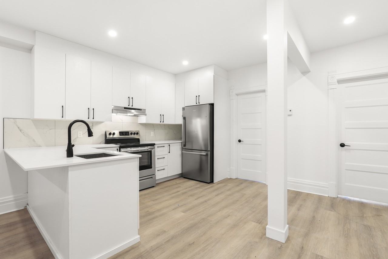 250-266 Laurier Est - Photo 2 of 10