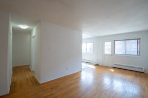 featured image of 575 32e Avenue