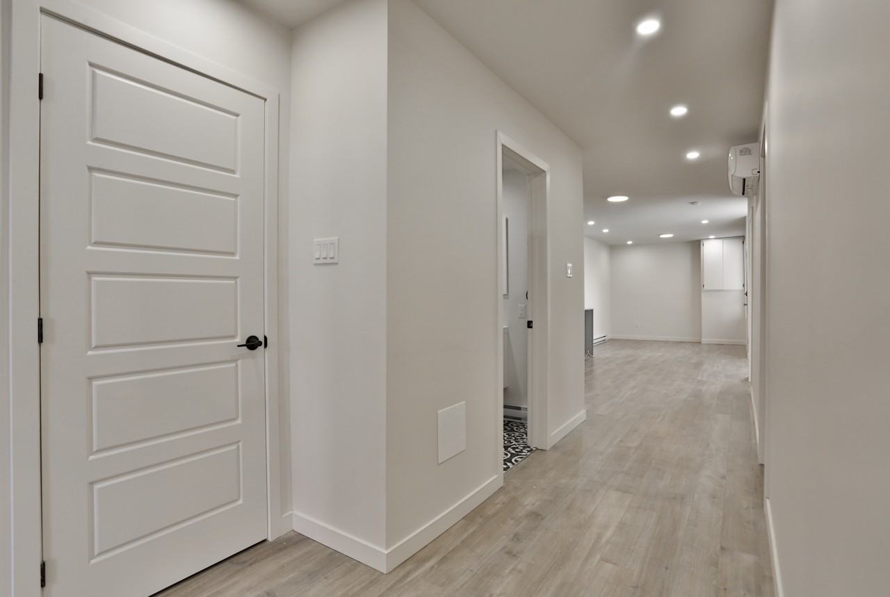 2110-2120 Rue Fullum - Photo 7 of 12